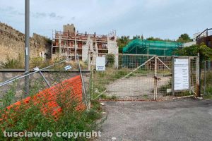 Viterbo - Incuria a porta Faul
