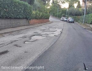 Viterbo - Asfalto in via Alcide de Gasperi