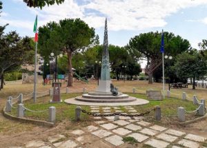 Tarquinia - Il monumento al bersagliere