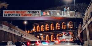 Roma - Lo striscione contro Ignazio La Russa