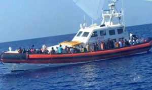 Civitavecchia - CP 305 della guardia costiera a Lampedusa