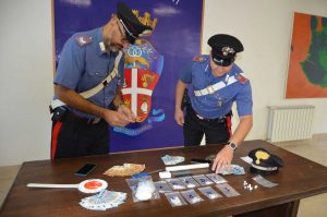 Rieti - Carabinieri - La droga sequestrata
