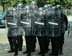 Carabinieri - Servizio di ordine pubblico
