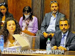 Viterbo - Chiara Frontinia durante il consiglio comunale sulla Talete