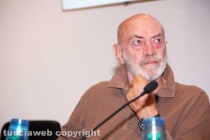 Viterbo - Toni Capuozzo ai Pirati della bellezza