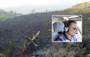 Il Canadair precipitato sull'Etna - Nel riquadro Matteo Pozzoli