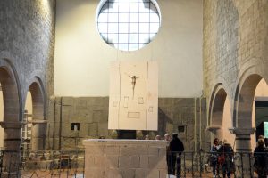 Montefiascone - La mostra Passio Christi di Sidival Fila