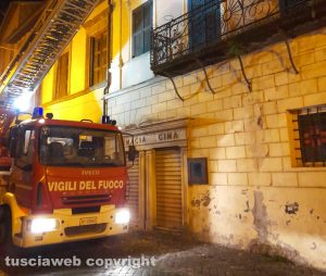 Vetralla - L'intervento del vigili del fuoco