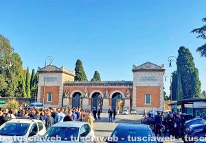 Roma - Cimitero Verano chiuso