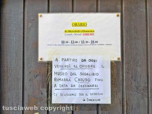 Viterbo - Museo Sodalizio facchini di santa Rosa chiuso