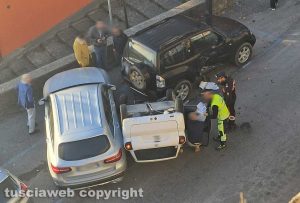 Montefiascone - Scontro auto - minicar