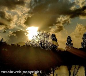 Viterbo - L'alba al laghetto di pesca sportiva