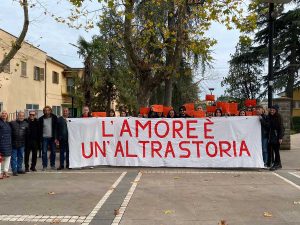 Vasanello - "L’amore è un’altra storia", il flash mob dei ragazzi del servizio civile universale