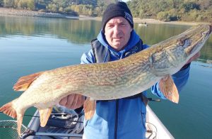 Barberino del Mugello - I viterbesi Andrea Damiani e Gianni Morucci conquistano il titolo italiano di pesca ai predatori da natante