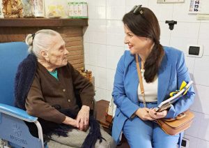 Viterbo - Teresa Cleri e la sindaca Chiara Frontini