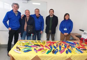 Viterbo - I pasticceri Cna consegnano i pesci di Sant'Andrea all'emporio solidale