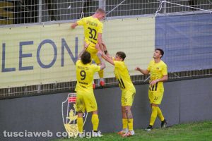 Sport - Calcio - Viterbese - L'esultanza dei gialloblù