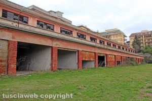 Viterbo - Le ex casermette prima della demolizione