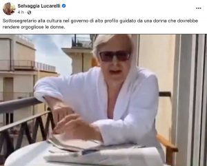 Il post di Selvaggia Lucarelli sul video di Sgarbi