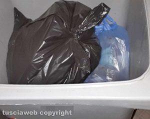 Rifiuti non ritirati