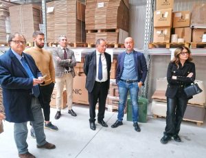 Civita Castellana - Il prefetto Cananà in visita al distretto ceramico