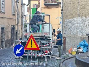 Viterbo - Sistemato il cornicione venuto giù un mese fa