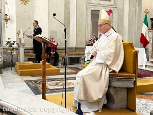 Viterbo - La celebrazione della Virgo fidelis - Il vescovo Fumagalli