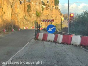 Civita Castellana - La frana in via Belvedere Falerii Veteres