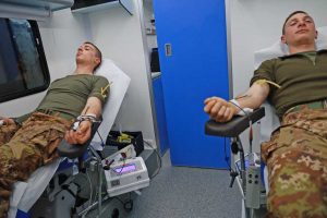 Viterbo - Avis - Donazioni alla Scuola Sottufficiali dell’Esercito