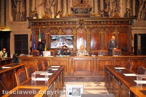 Viterbo - Consiglio comunale deserto