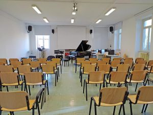 Viterbo - Il pianoforte di Giuliana Bordoni Brengola all'aula magna del liceo musicale Santa Rosa