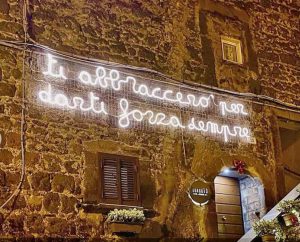 Ronciglione - Le luminarie delle canzoni di Marco Mengoni