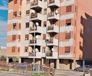 Viterbo - Palazzina Ater nel quartiere Carmine