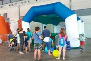 Sport - Il tunnel gonfiabile del baseball
