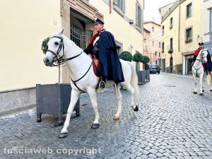 Viterbo - Carabinieri a cavallo il giorno di Natale
