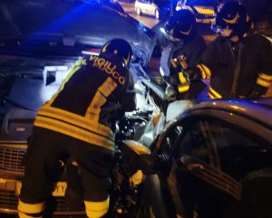 Civitavecchia - L'incidente in via Izzi