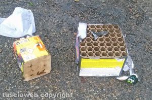 Montefiascone - Alcuni fuochi pirotecnici accesi nel centro del paese