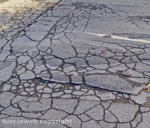 Asfalto in via Leonardo Murialdo