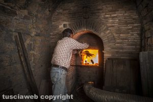 Marco Andolfi - Lavorazione del cotto