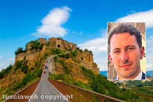 Civita di Bagnoregio - Nel riquadro: Luca Profili
