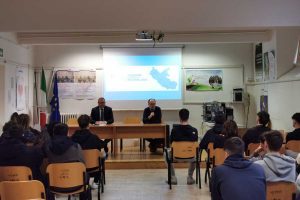 Viterbo - La conferenza "Il difensore civico sui banchi di scuola"