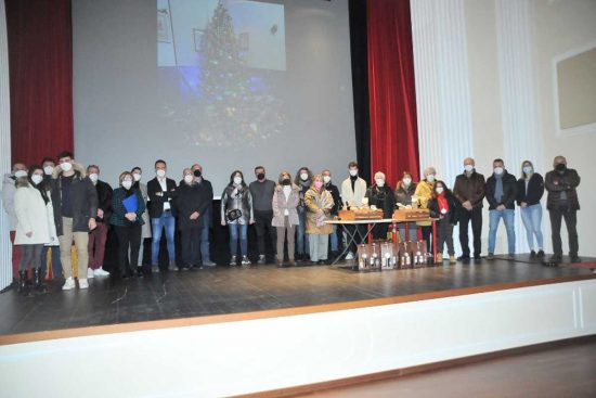 Tarquinia - La premiazione del concorso fotografico "Presepe in famiglia"