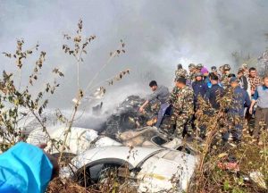 Nepal - Aereo perde la rotta e precipita