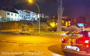 Capranica - Auto fuori strada