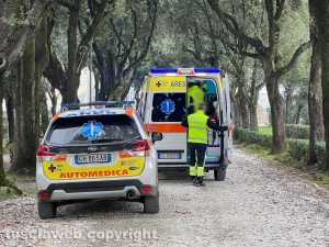 Viterbo - Ragazzina si taglia le vene a pratogiardino Lucio Battisti