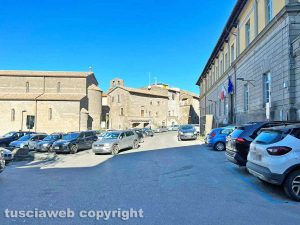 Viterbo - Il parcheggio di piazza Dante