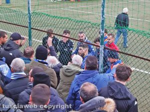 Civitavecchia - I tifosi a colloquio con i giocatori