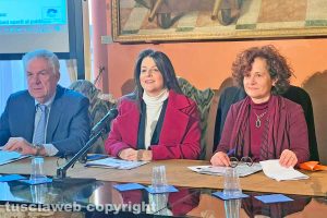 Viterbo - La presentazione di "Forme e colori nella terra di Tuscia"