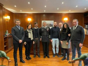 Viterbo - Una delegazione di Fratelli D'Italia al comando provinciale dei carabinieri con il colonnello Friano