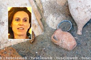 Reperti storici - Nel riquadro: Sara De Angelis